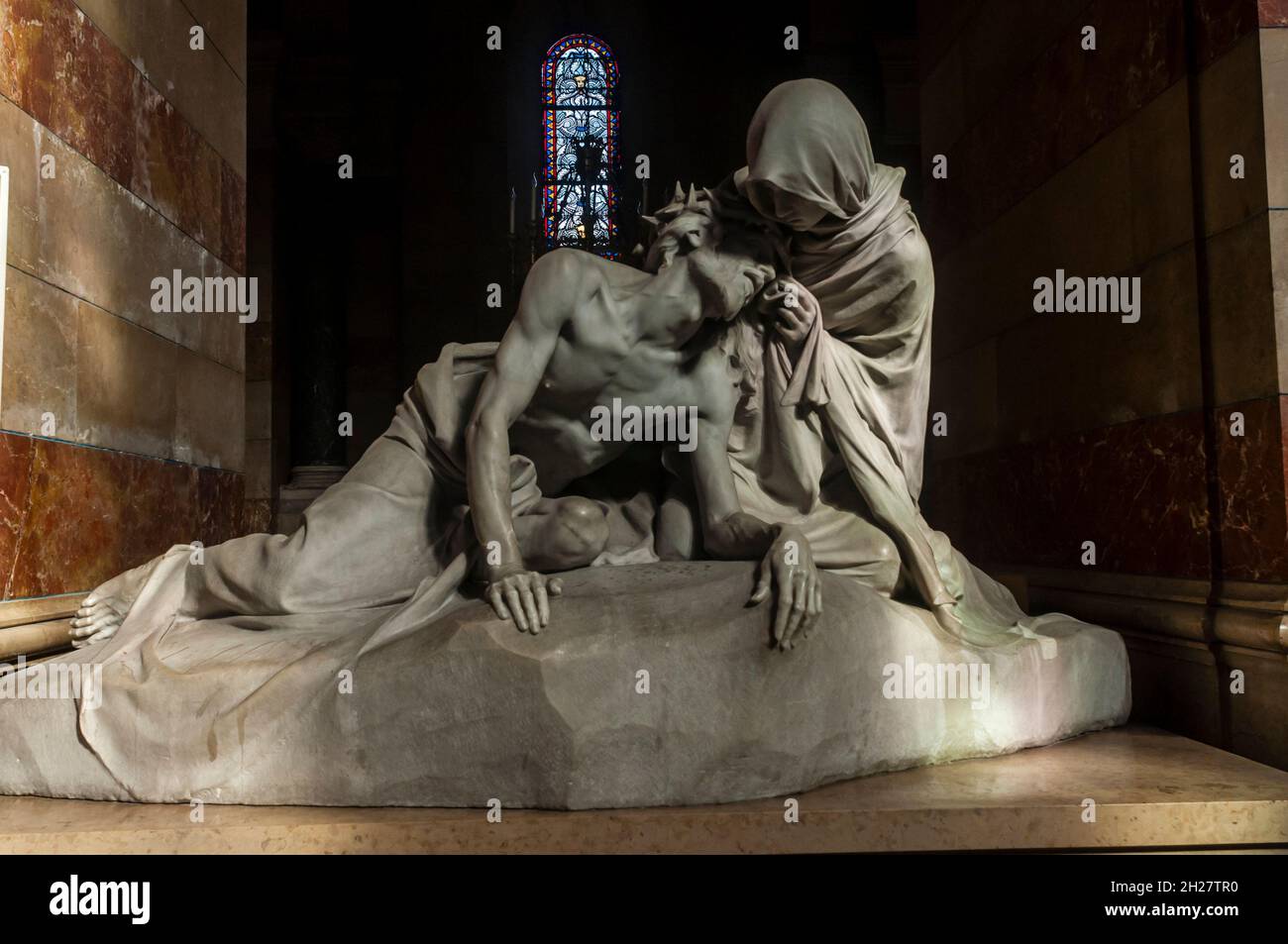 Statue of Christ and Saint Veronica in the Basilique-Cathédrale Sainte-Marie-Majeure, Marseille, Provence, France Stock Photo