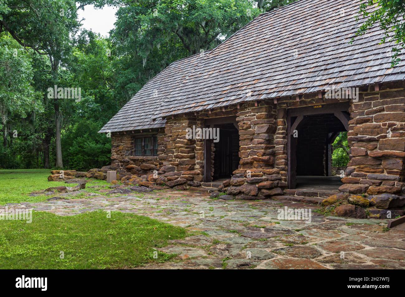 Refectory built by the young men of the Civilian Conservation Corps during the 1930s in Palmetto State Park near Luling, Texas, USA Stock Photo