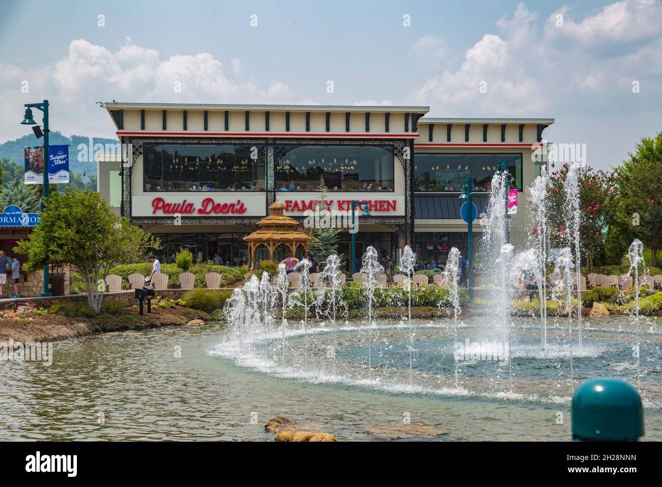 Water fountain in front of Paula Deen's Family Kitchen restaurant at The Island recreation area in Pigeon Forge, Tennessee Stock Photo