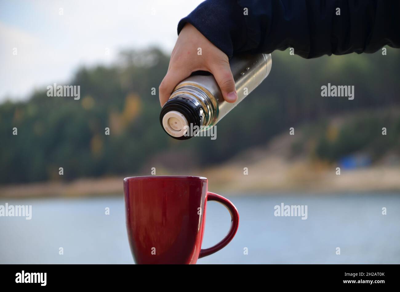 Winneconne, WI - 5 May 2019 : A package of Gunuine Thermos brand travel  tumbler on an isolated background Stock Photo - Alamy