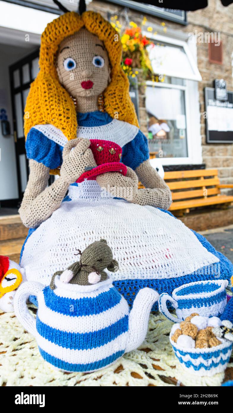Yarn bombing in Hawes Stock Photo Alamy