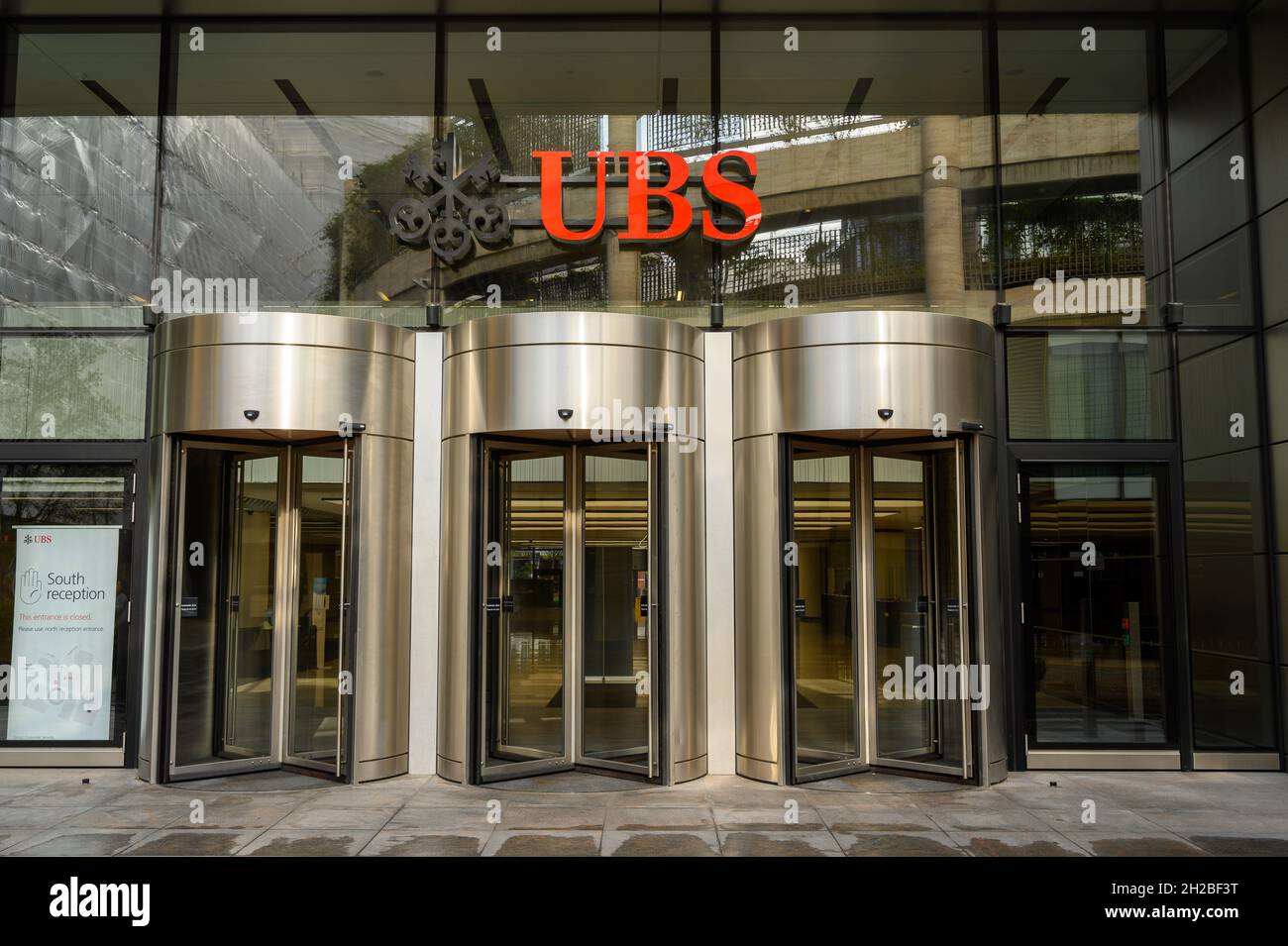 The entrance to UBS AG bank's headquarters at 5 Broadgate, London, England. Stock Photo