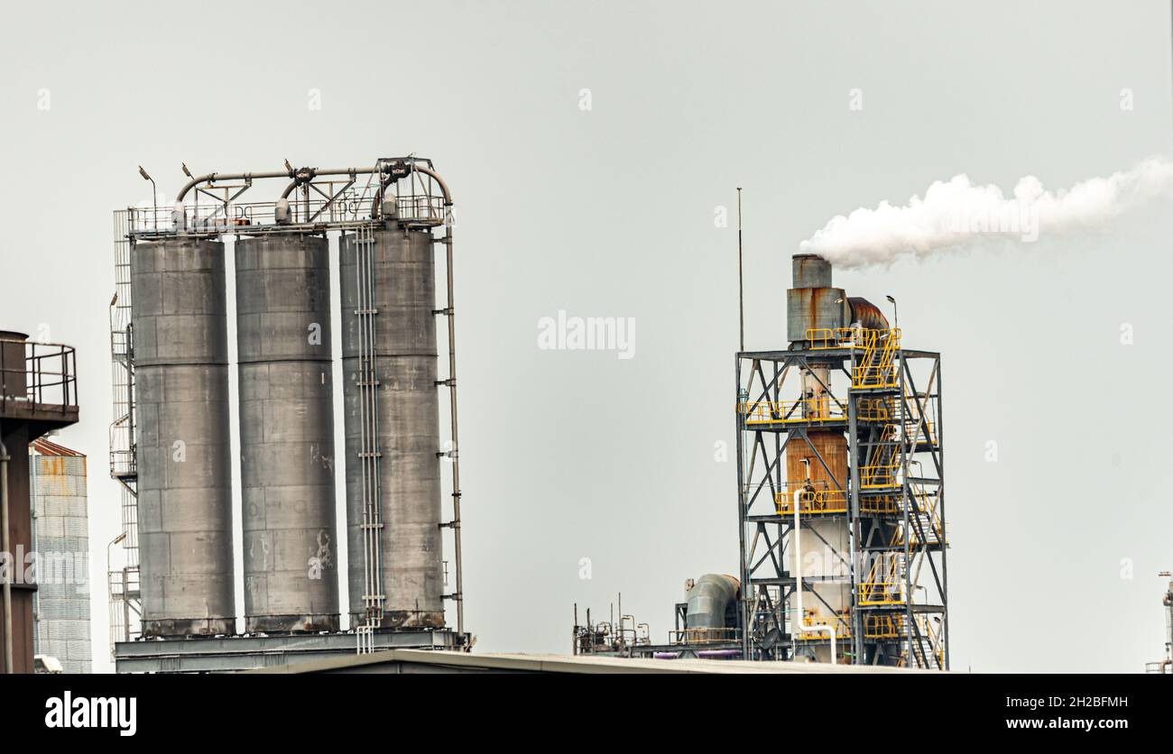 white smoke coming out from the exhaust at the Chemical plant Stock Photo