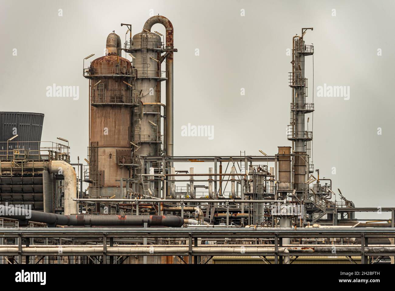 steel and pipes for the oil and gas towers for refining gas liquids Stock Photo