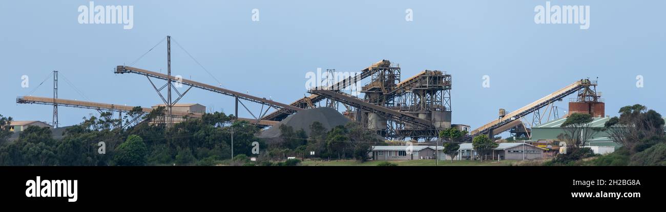 coal conveyor sorter factory australia Stock Photo