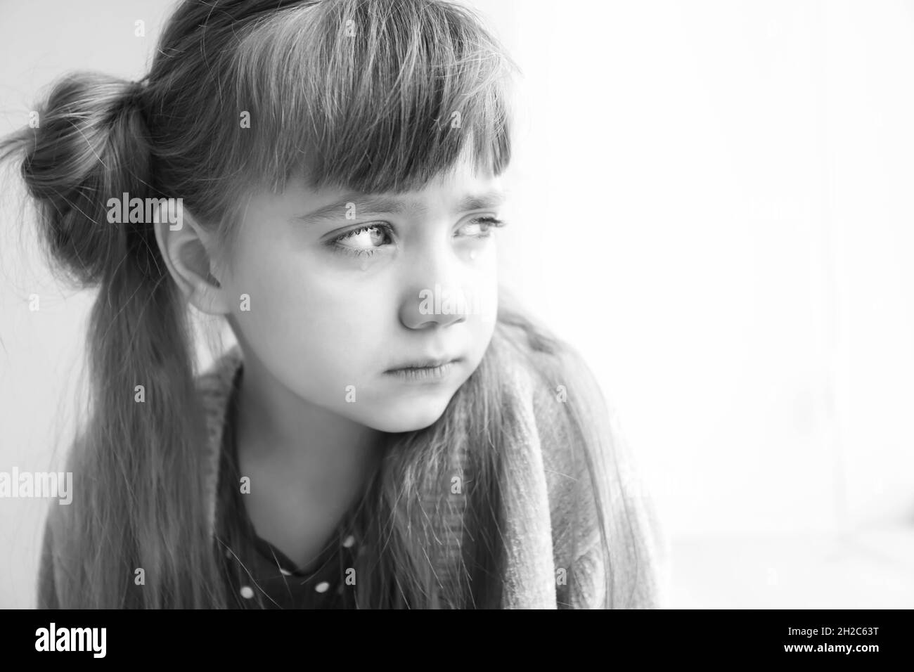 Helpless girl child Black and White Stock Photos & Images - Alamy