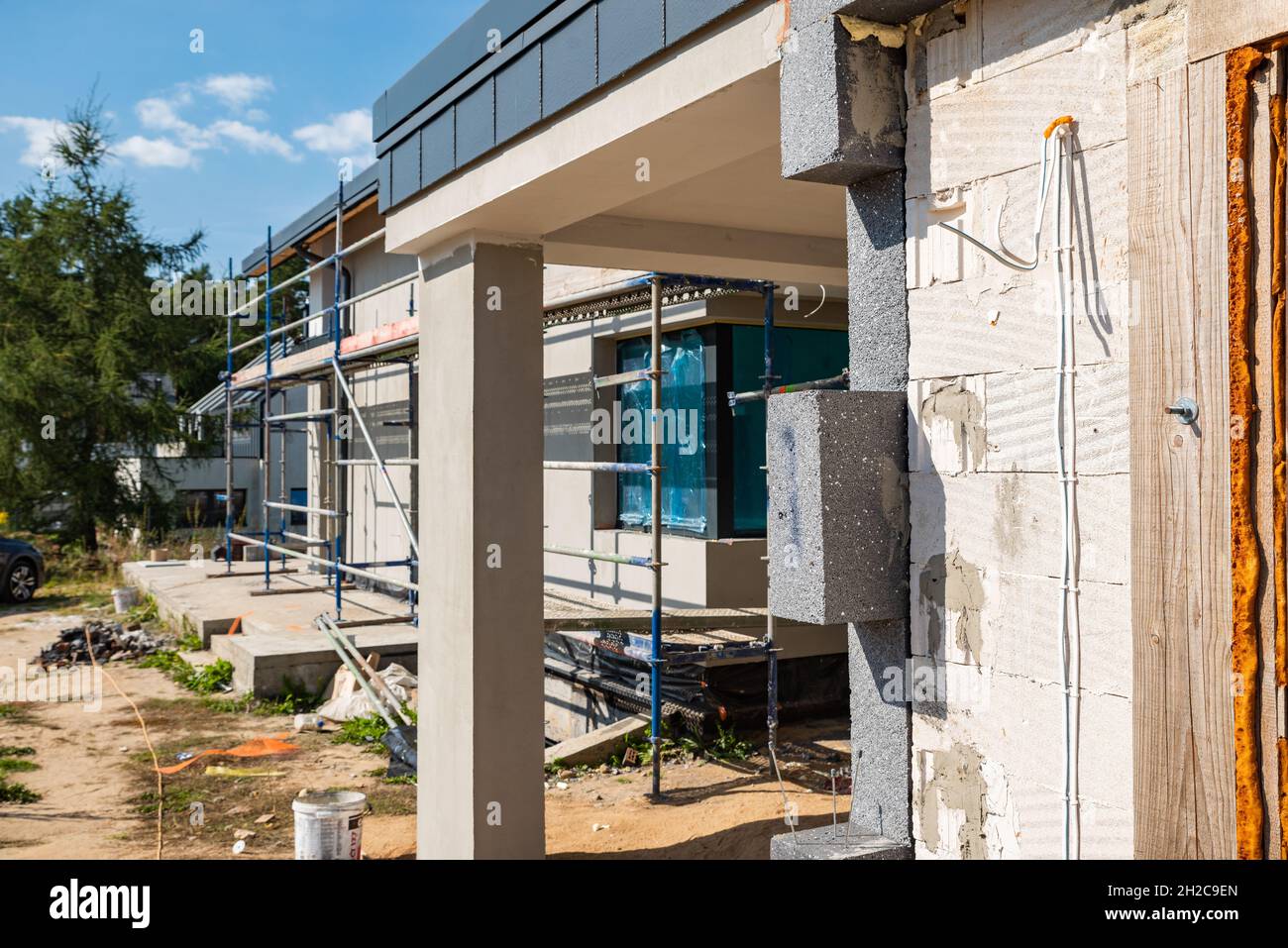 facade with thermal insulation of a single-family house Stock Photo - Alamy