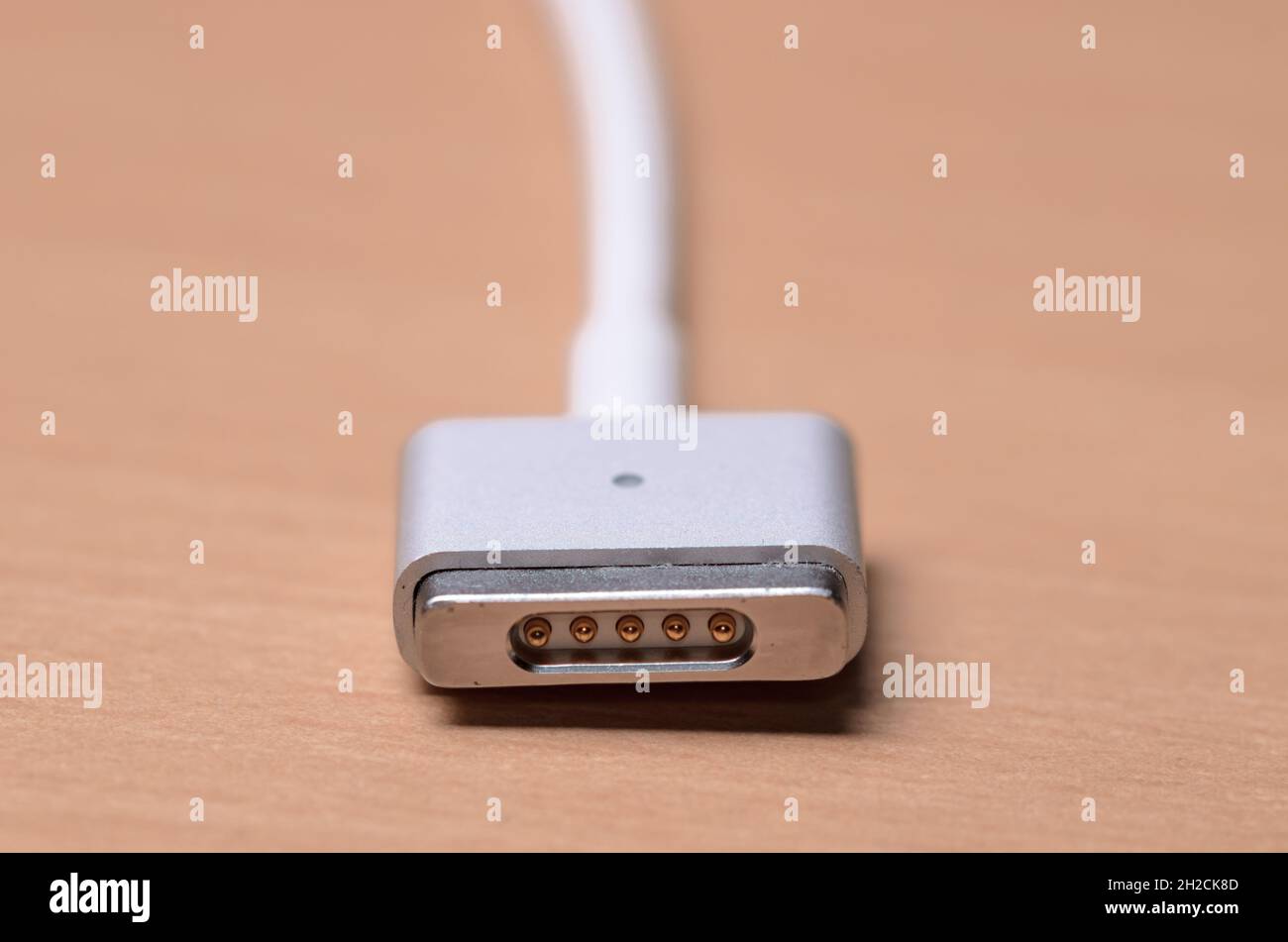 2011 macbook air battery connector closeup