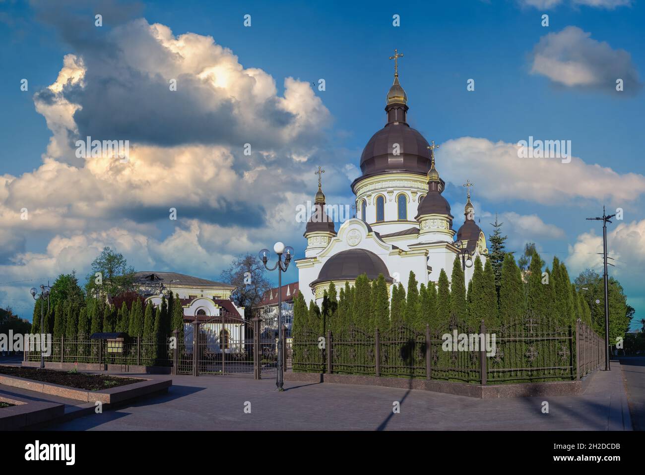 05.09.2021. Kropyvnytskyi, Ukraine. Cathedral Church of the Annunciation of the Most Holy Theotokos in Kropyvnytskyi, Ukraine, on a sunny spring morni Stock Photo
