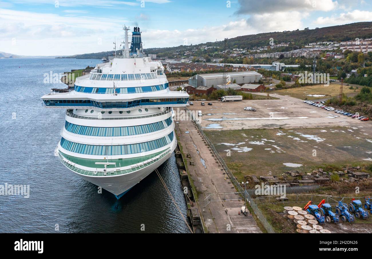 Greenock, Scotland, UK. 21st October 2021. Due to a severe shortage of accommodation for delegates attending the upcoming UN Climate Change Conference COP26 in Glasgow, two Tallink cruiseferries have arrived on the Clyde to help alleviate the situation. Pic; The Estonian flagged Silja Europa berthed today at Greenock. Iain Masterton/Alamy Live News. Stock Photo