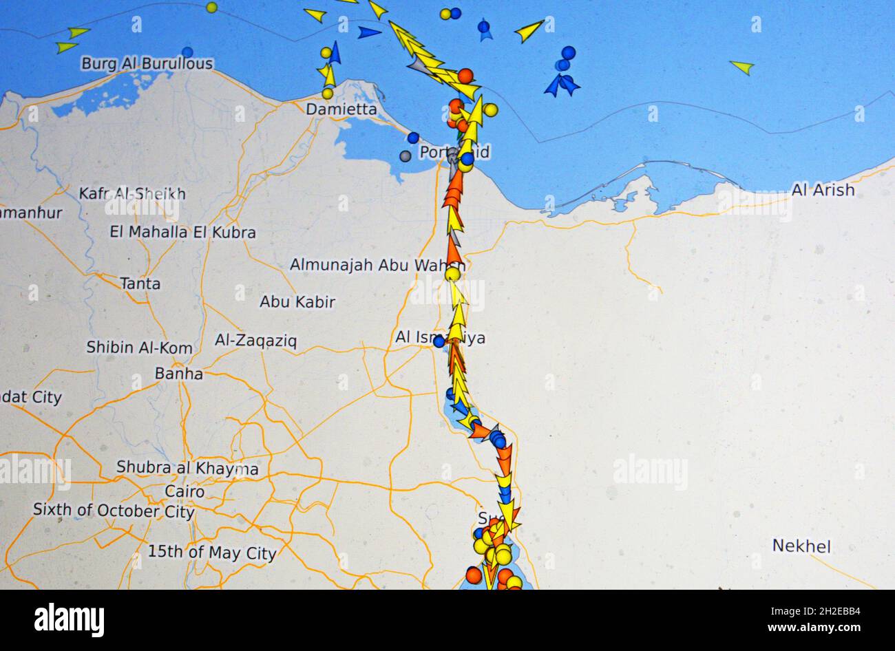 map of maritime trafic in Suez canal, Egypt ( october 21, 2021 ) on website of VesselFinder Stock Photo