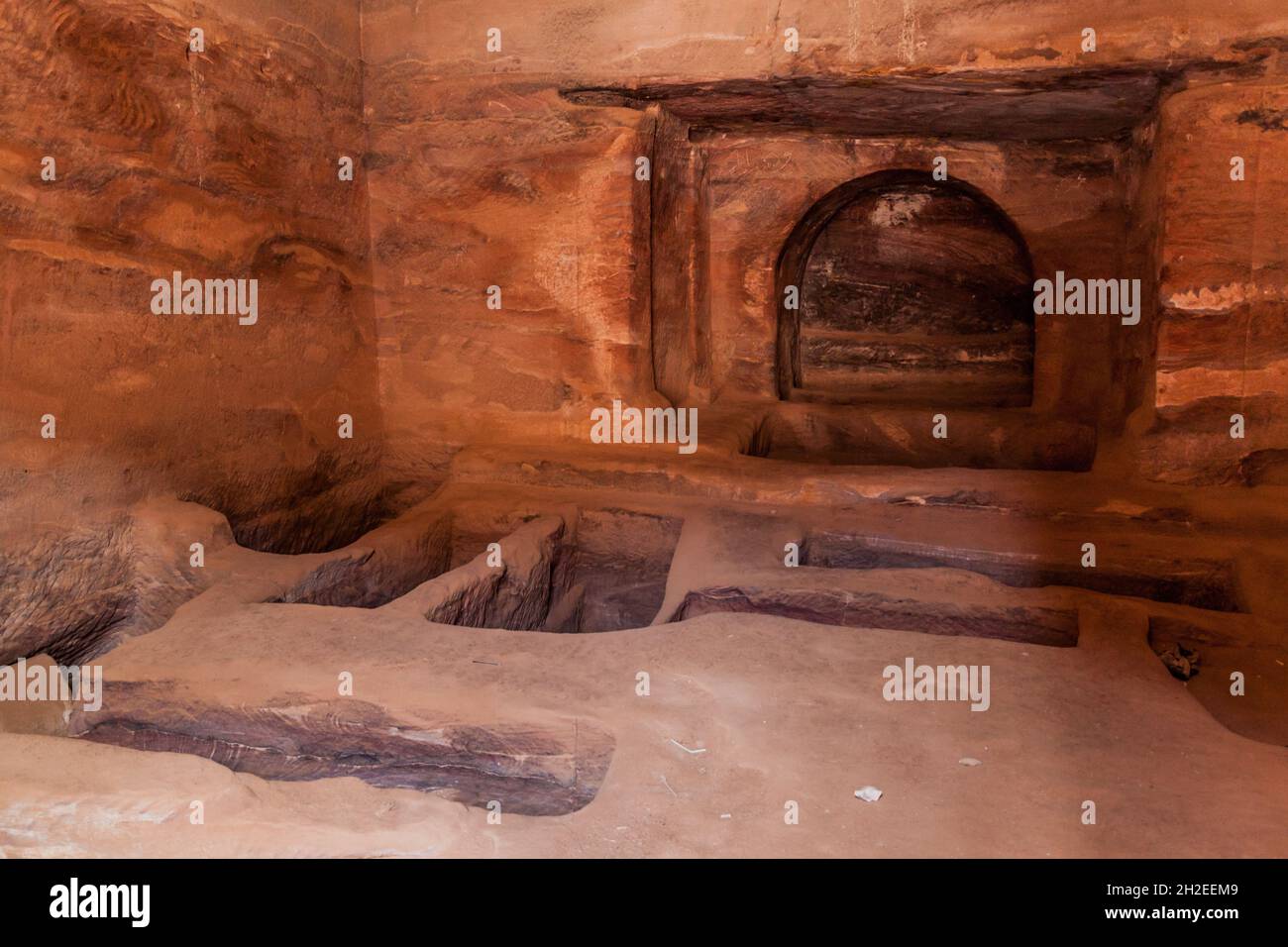 One of the tombs in the ancient city Petra, Jordan Stock Photo