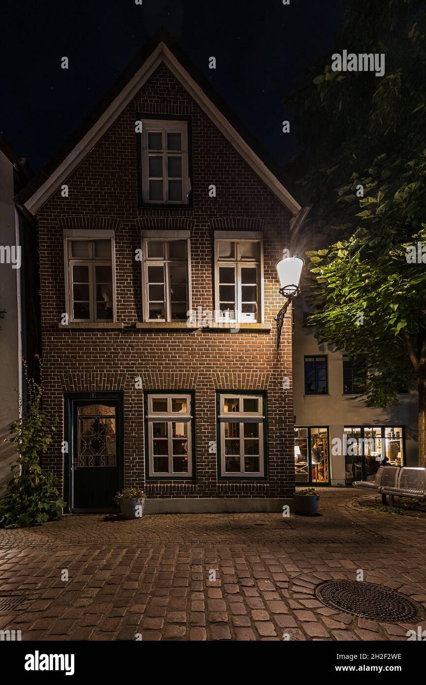 Old town house in Oldenburg Stock Photo Alamy