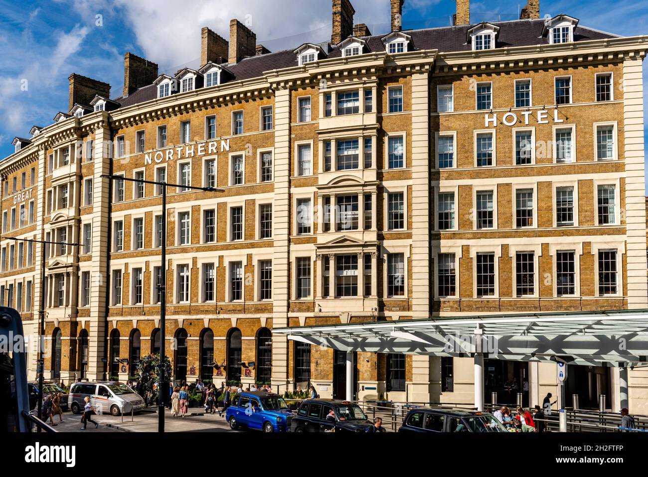 Kings cross great northern hotel hires stock photography and images Alamy