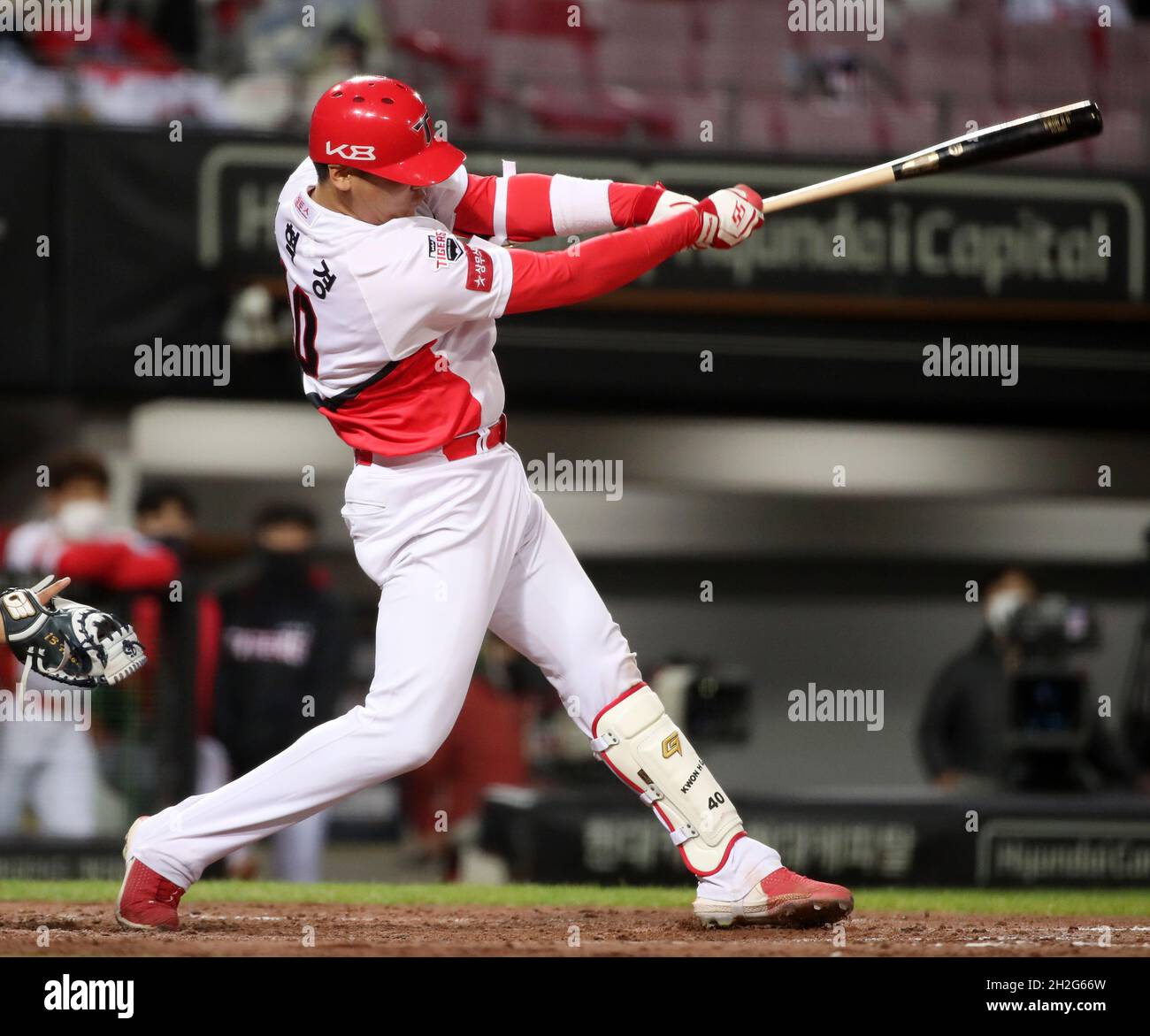 22nd Oct, 2021. Kia Tigers' Kwon Hyuk-kyung Kwon Hyuk-kyung of the Kia  Tigers hits a single in the Korea Baseball Organization league during a  regular season game against the Hanwha Eagles at