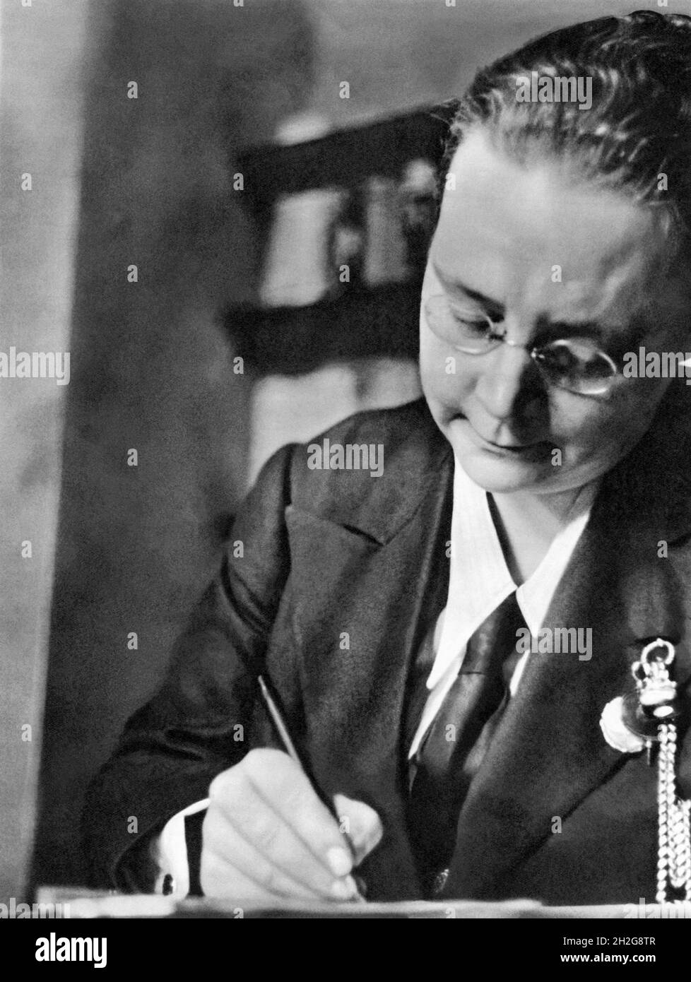 Dorothy Sayers (1893-1957), renowned English writer often considered one of the British authors informally known as 'The Inklings' (due to her friendship with C.S. Lewis and Charles Williams). Photo c1937. Stock Photo