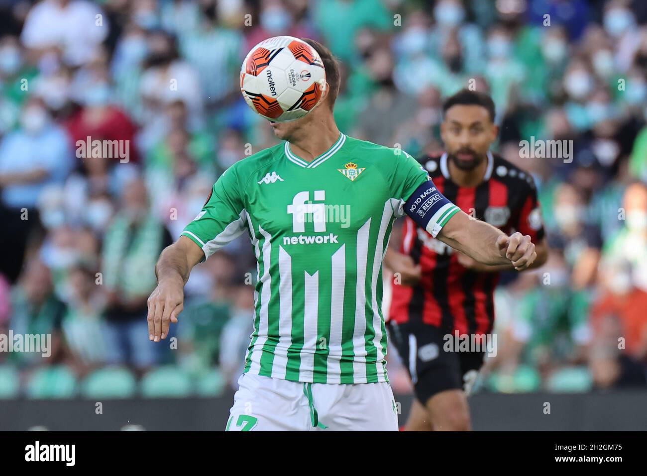 Diego Lainez of Real Betis during the UEFA Europa League match between Real  Betis and Ferencvaros TC played at Benito Villamarin Stadium on November  25, 2021 in Sevilla, Spain. (Photo by Antonio