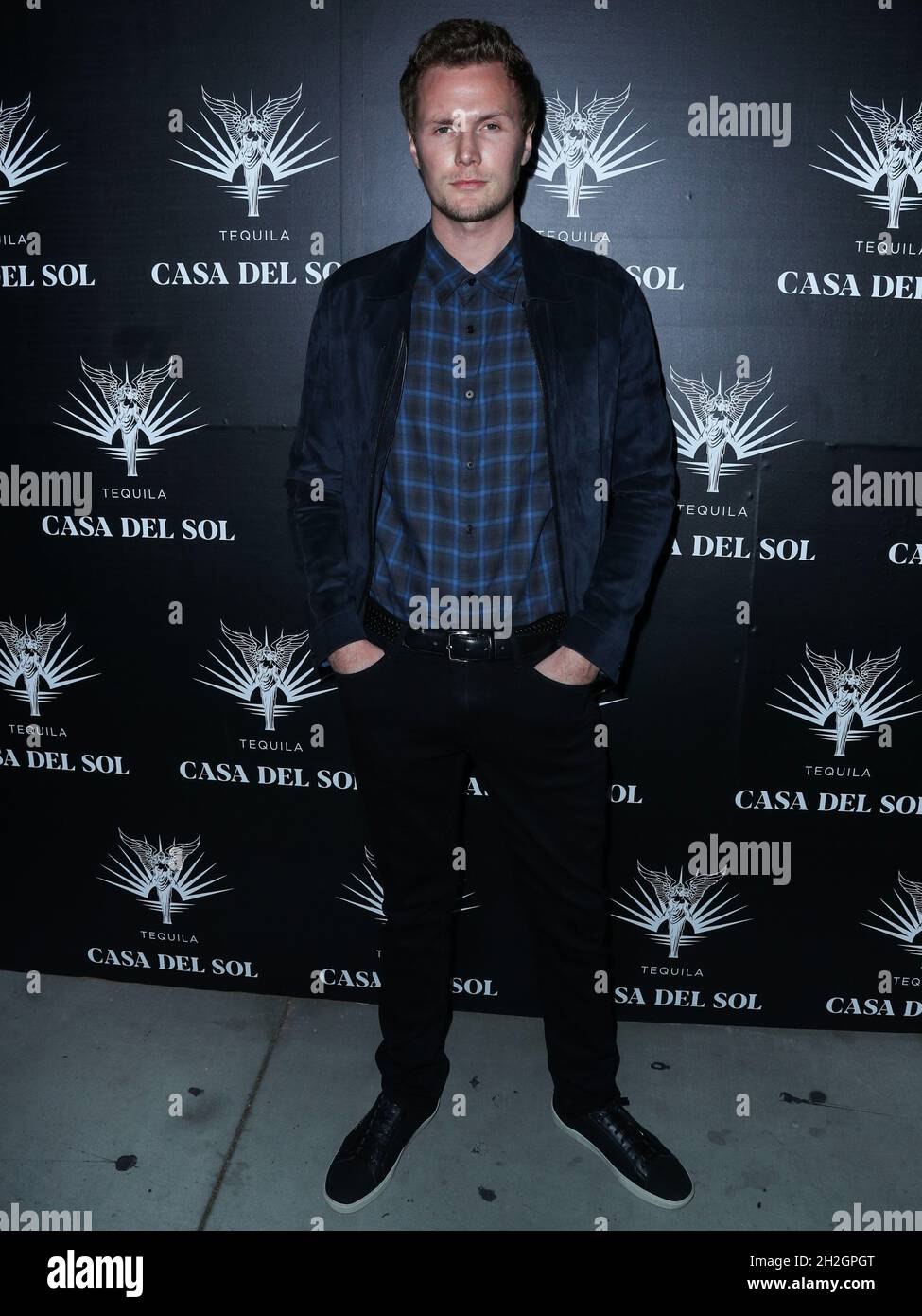 Los Angeles, United States. 21st Oct, 2021. LOS ANGELES, CALIFORNIA, USA - OCTOBER 21: Barron Hilton II arrives at Brian Bowen Smith's Drivebys Book Launch And Gallery Viewing Presented By Casa Del Sol Tequila held at 8175 Melrose Ave on October 21, 2021 in Los Angeles, California, United States. (Photo by Xavier Collin/Image Press Agency/Sipa USA) Credit: Sipa USA/Alamy Live News Stock Photo