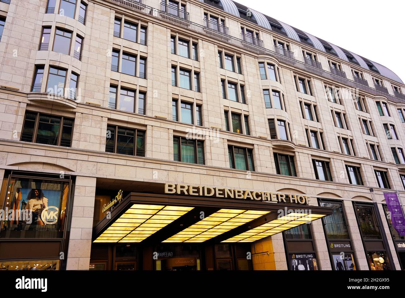 Entrance view of the long-established luxury hotel 'Breidenbacher Hof' in Düsseldorf, Germany. Stock Photo