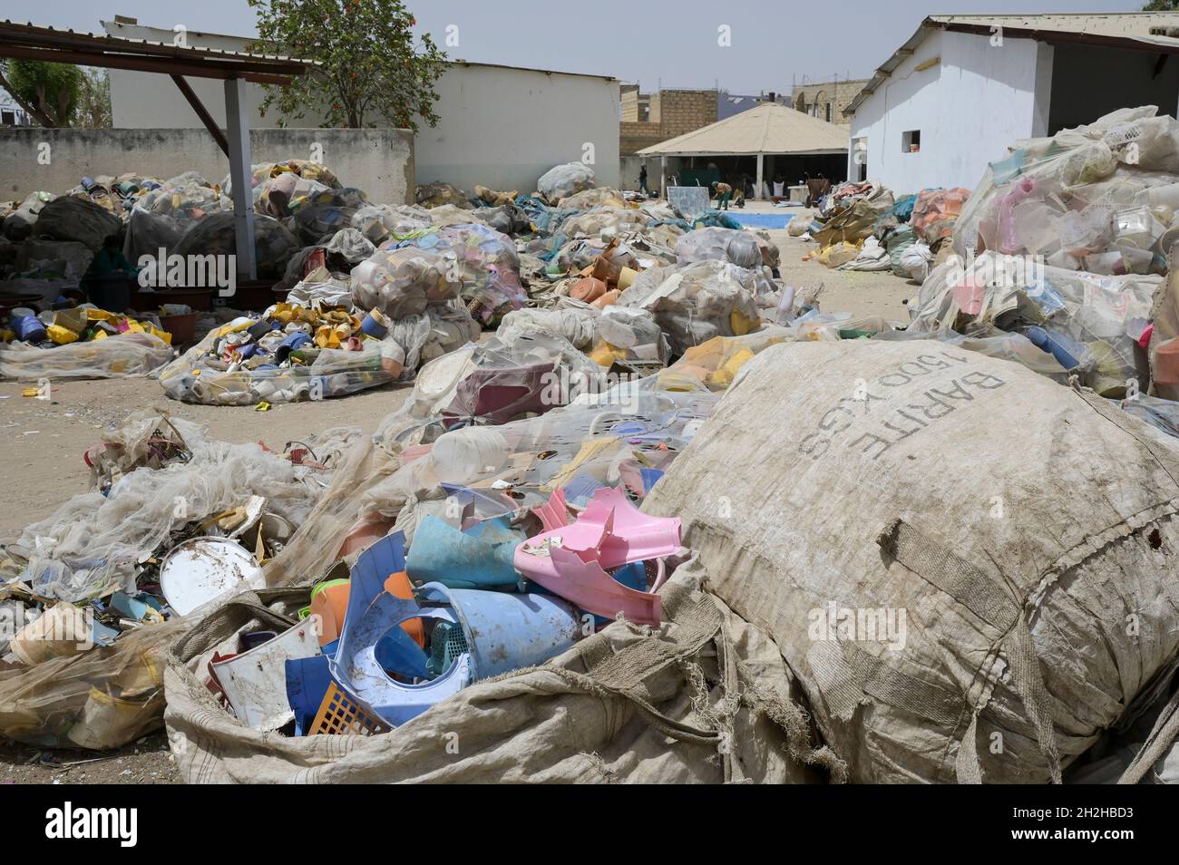 Senegal, Thies, plastic recycling company Proplast industries / Plastik Recycling Unternehmen ProPlast Industrie Stock Photo