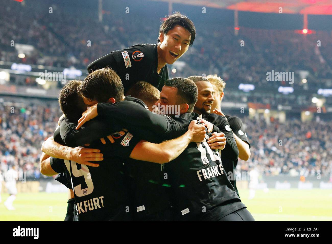 Eintracht Frankfurt Olympiakos Piraeus High Resolution Stock Photography  and Images - Alamy