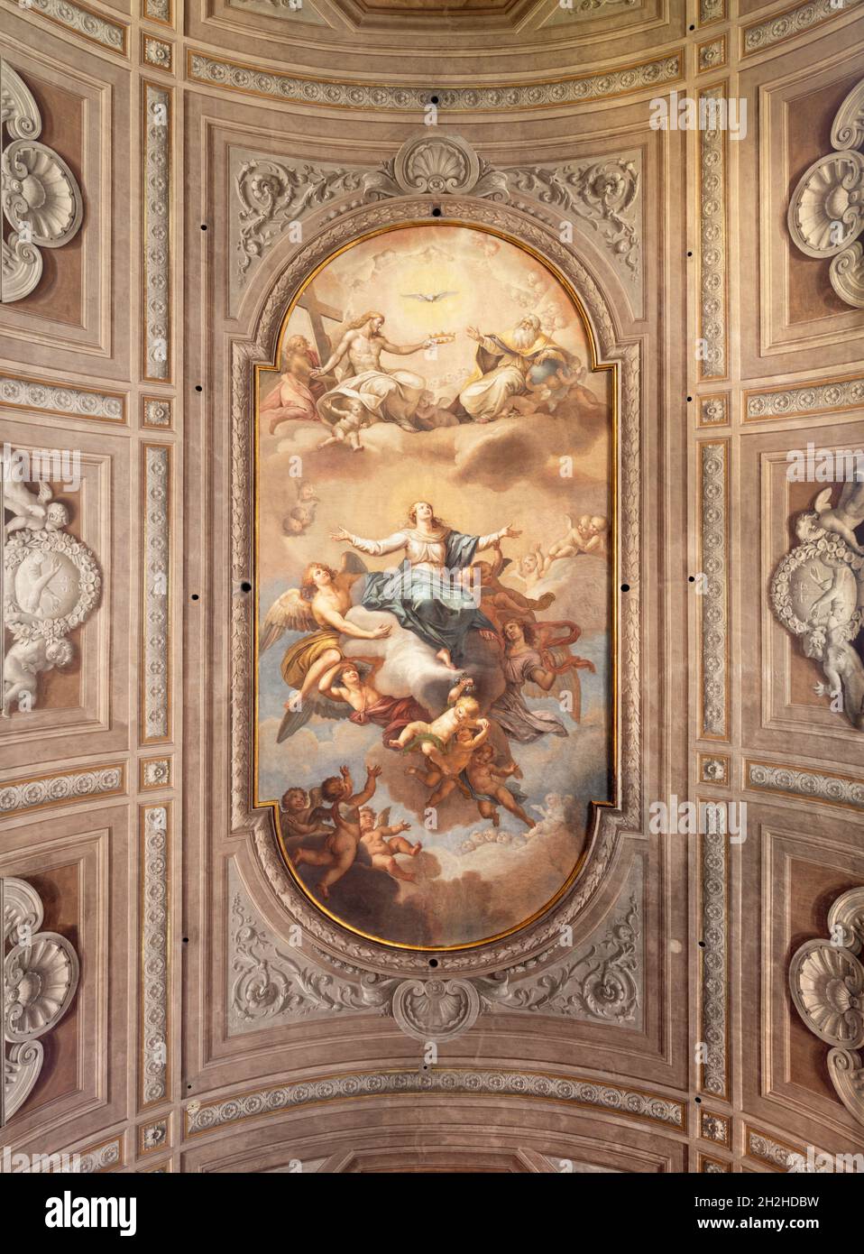 ROME, ITALY - AUGUST 31, 2021: The ceiling fresco of Assumptin in the church Santa Maria della Concezione dei Cappuccini by Liborio Coccetti (1796). Stock Photo