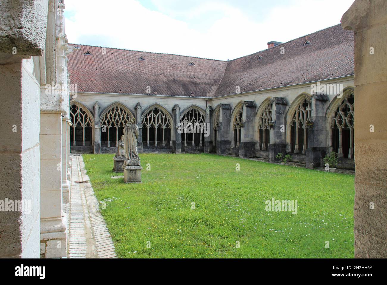 our lady cathedral in verdun in lorraine (france Stock Photo Alamy