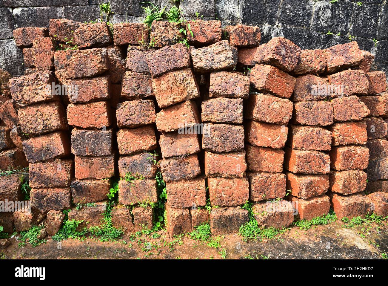 big stones for construction,india Stock Photo - Alamy