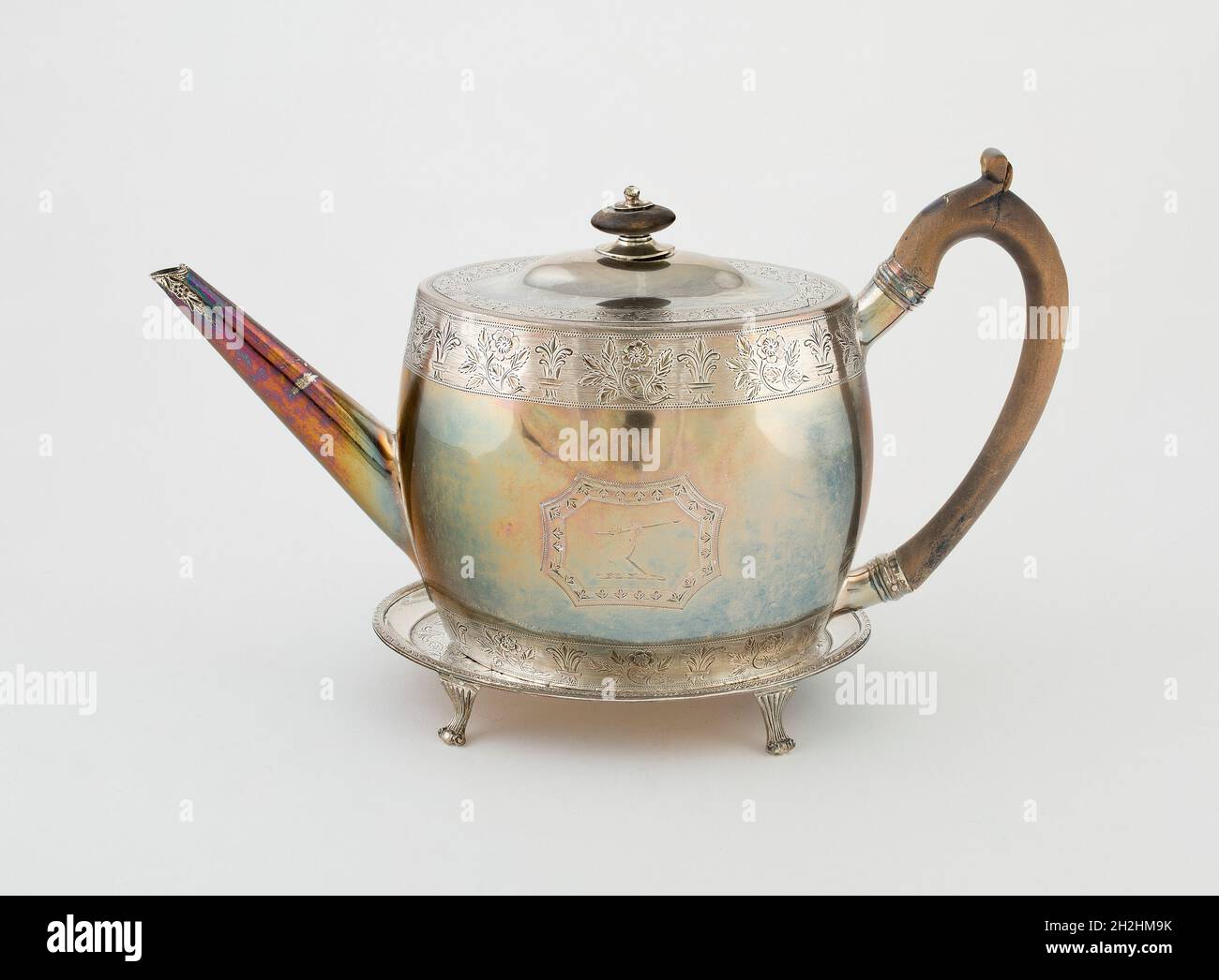 18th century silver teapot hi-res stock photography and images - Alamy
