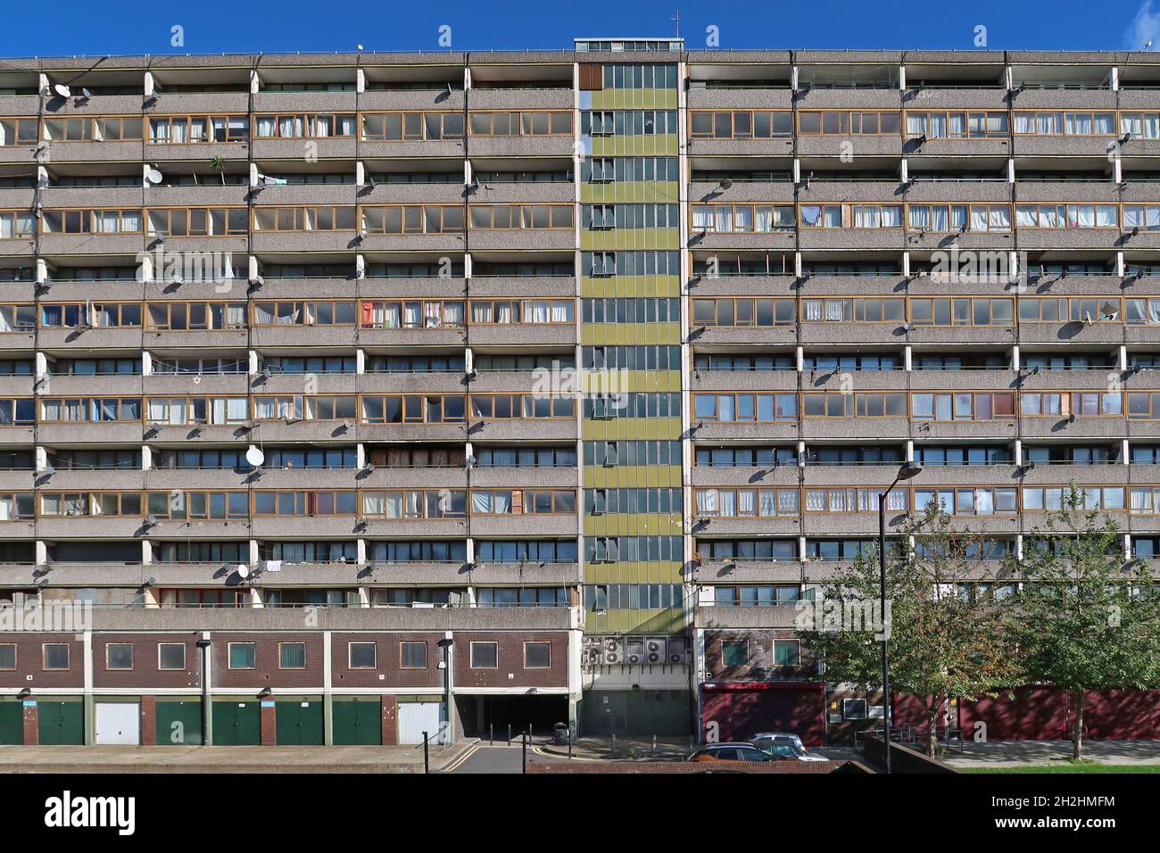 Wendover House, Aylesbury Estate, London, UK. One of the largest and most notorious 1960's public housing developments.  Now being redeveloped. Stock Photo