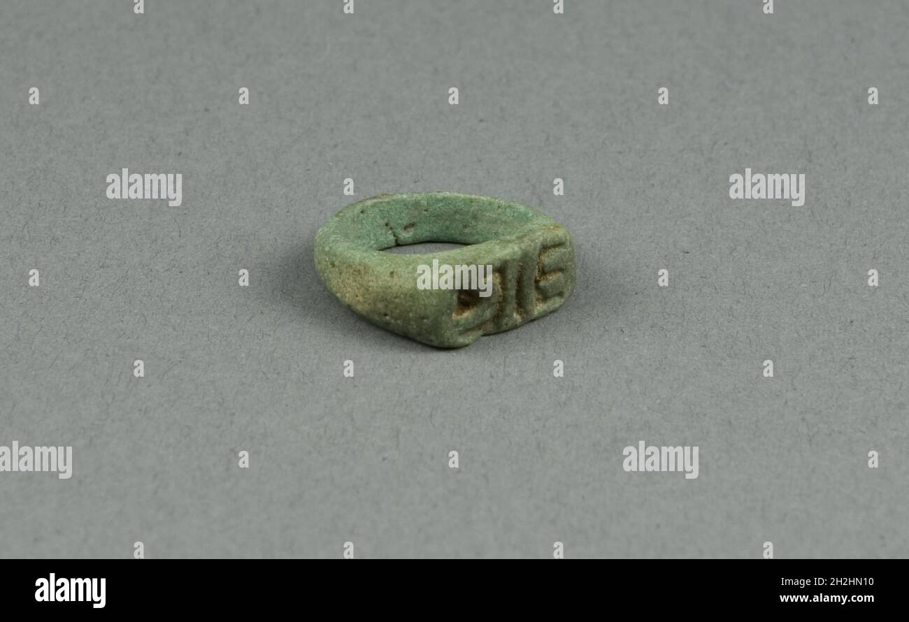Ring with Hieroglyphs, Egypt, New Kingdom-Third Intermediate Period ...