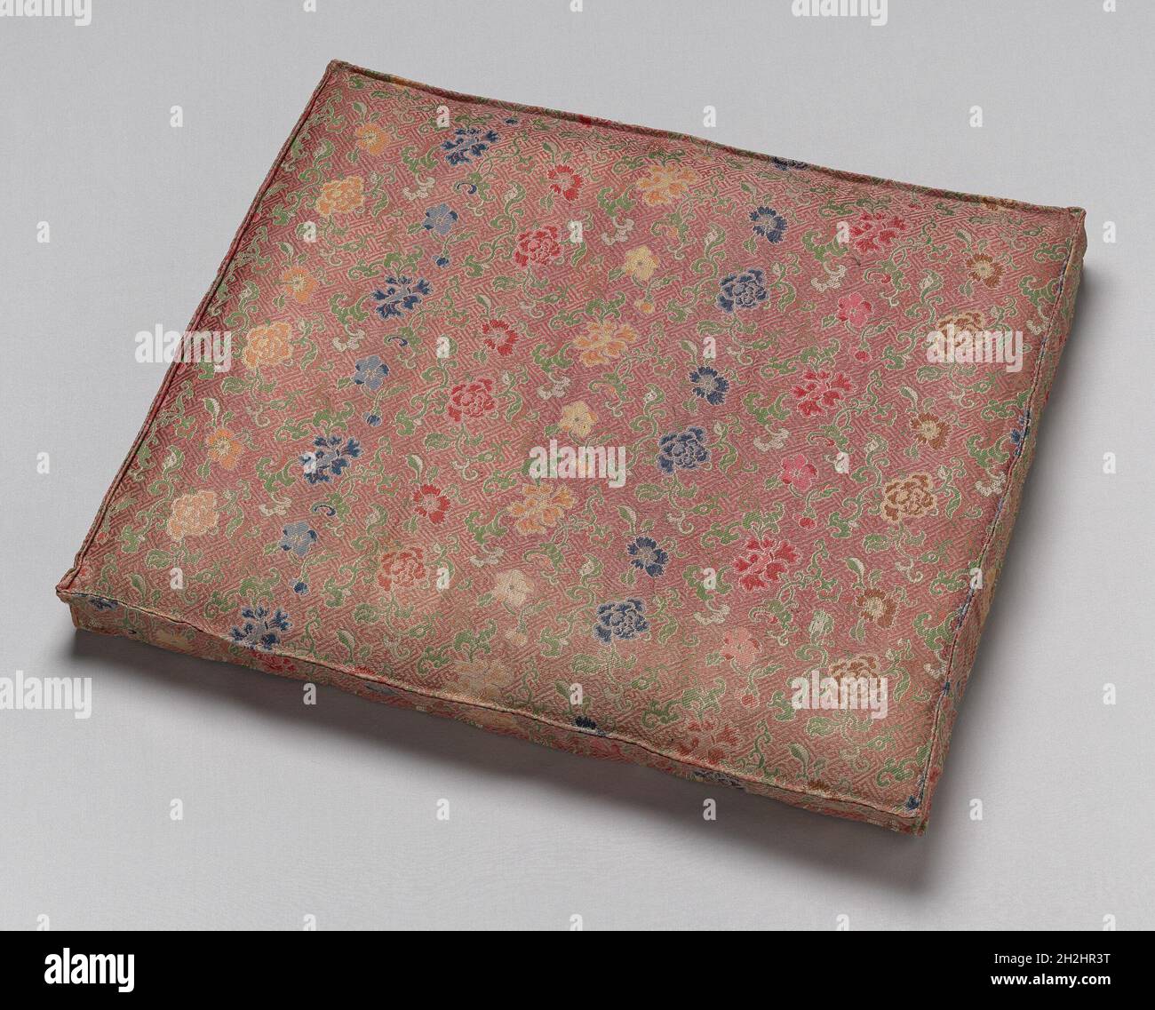 SMALL SQUARE CUSHION DUOMO DYNASTY