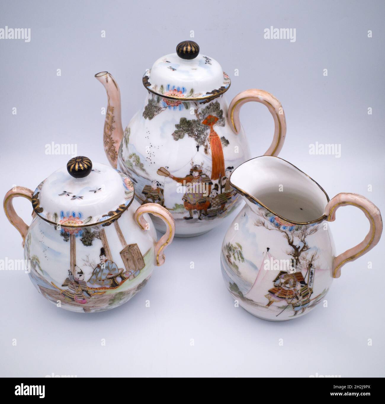 Antique Japanese Satsuma Style Kutani Porcelain Tea Set With Hand