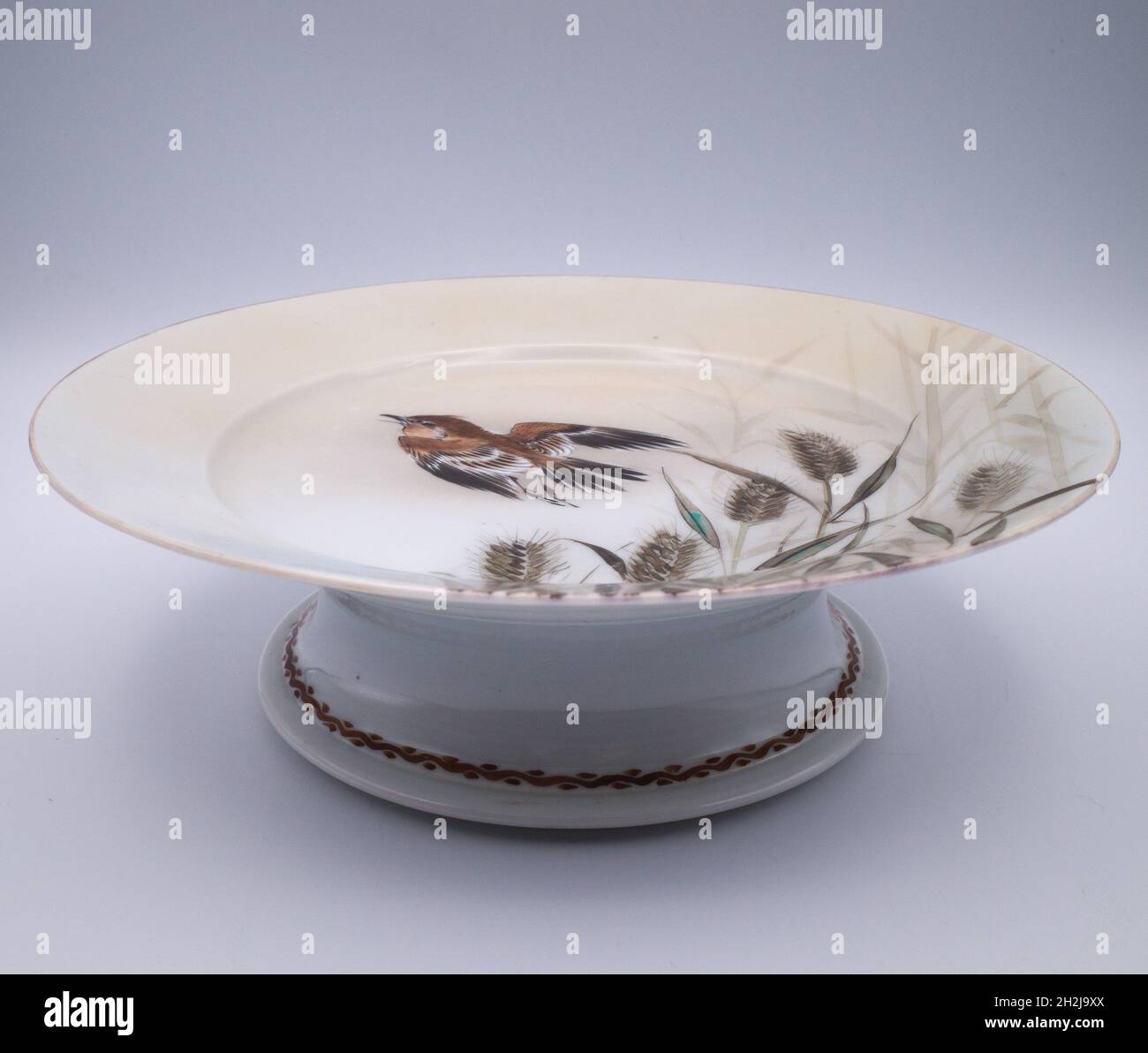 Fine Antique Japanese Kutani Porcelain Dish Decorated With Bird and