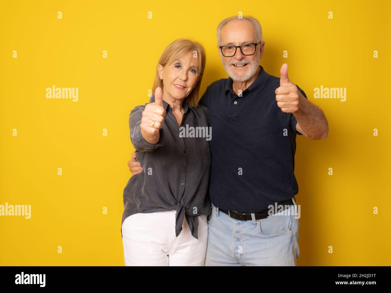 Thumbs up like senior hi-res stock photography and images - Alamy