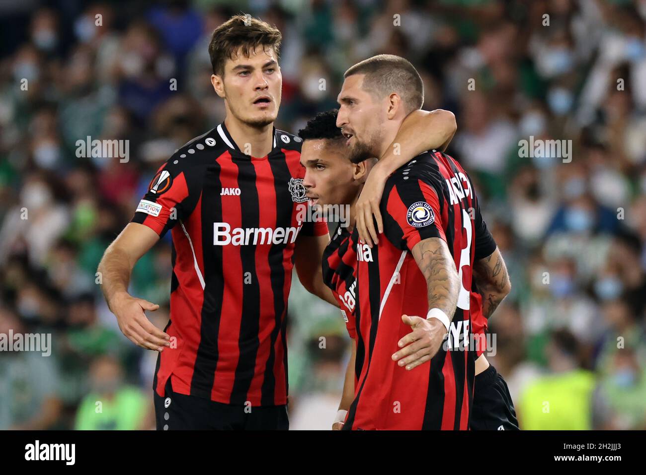Seville, Spain. 21st Oct, 2021. Players of Bayer 04 Leverkusen celebrate a goal during the UEFA Europa League Group G stage match between Real Betis and Bayern Leverkusen at Benito Villamarin Stadium on October 21, 2021 in Seville, Spain. Credit: DAX Images/Alamy Live News Stock Photo