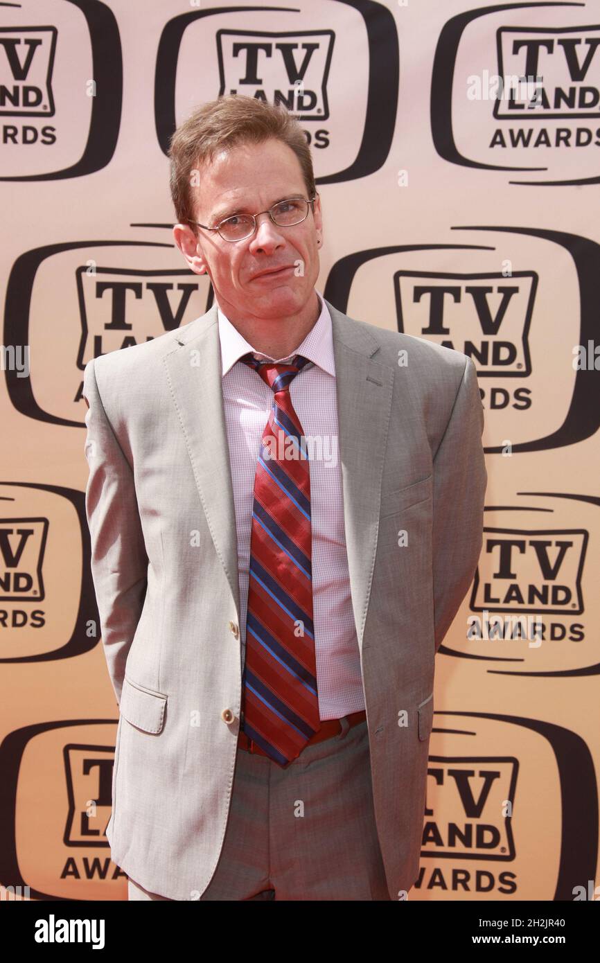**FILE PHOTO** Peter Scolari Has Passed Away. Peter Scolari at the 8th Annual TV Land Awards at Sony Studios in Culver City, California. April 17, 2010. Credit: Dennis Van Tine/MediaPunch Stock Photo