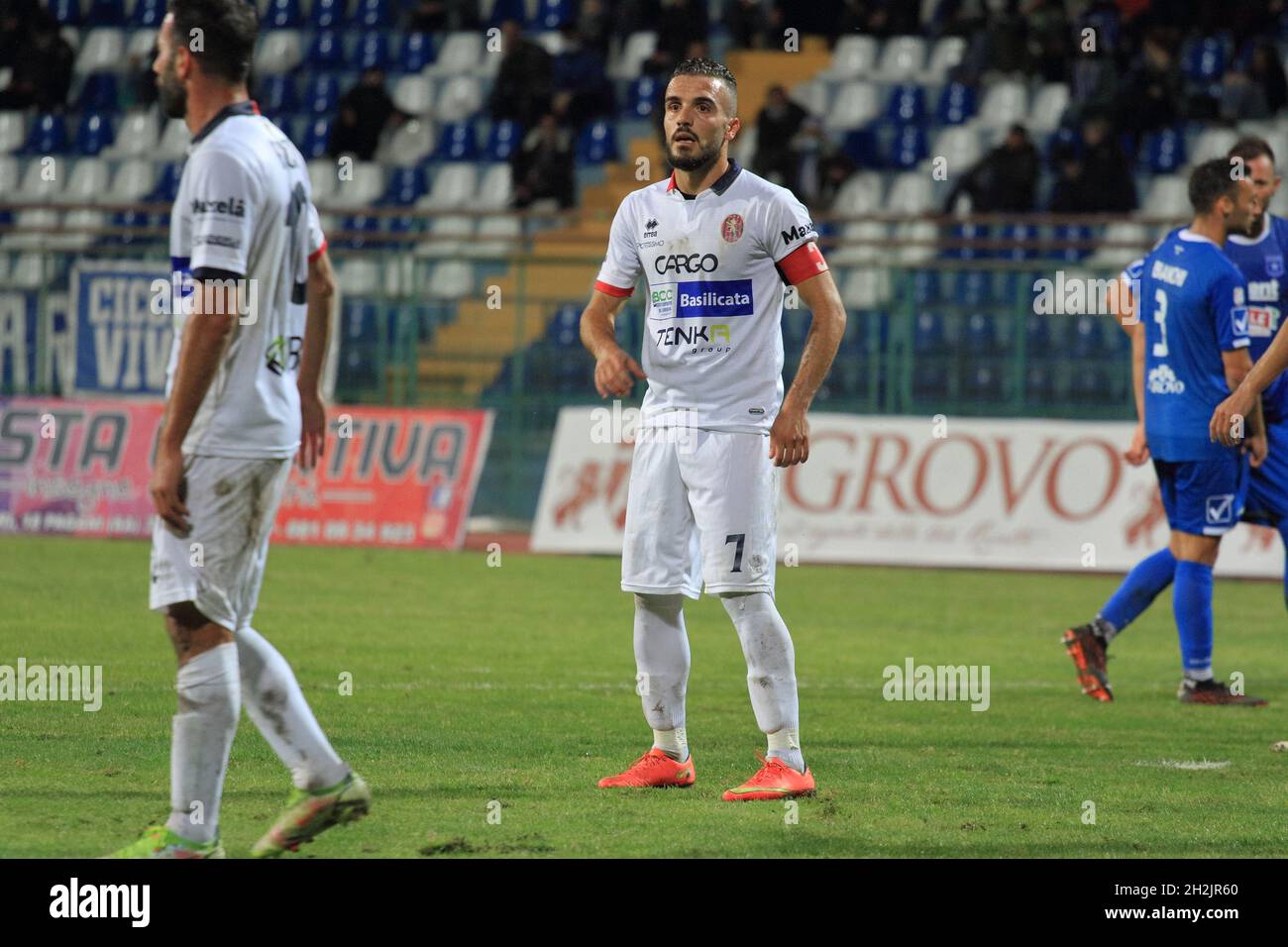 Giuseppe Coccia (7) Potenza captain during the Italian Football Championship Serie C Girone C Lega Pro, tenth day of the first round Paganese vs Potenza. Paganese wins 2 - 0. (Photo by Pasquale Senatore/Pacific Press/Sipa USA) Stock Photo