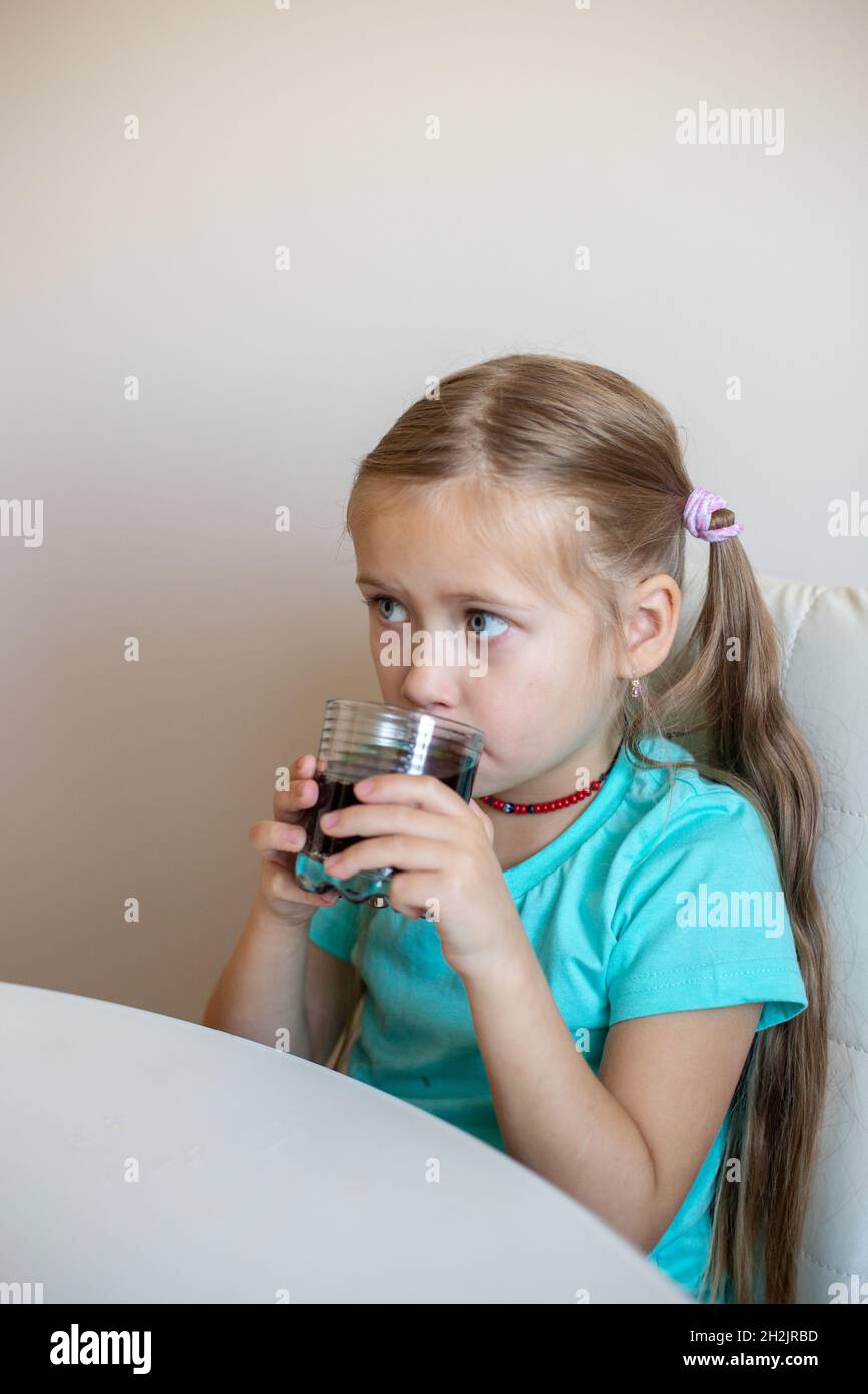 12 oz hydro flask with straw Hydro Flask Kids 12 OZ Tumbler With Straw And Boots main image 0