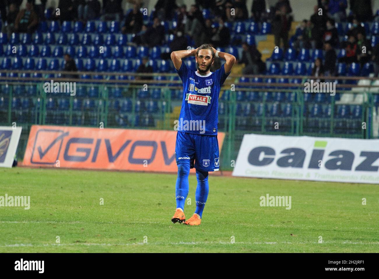 Giuseppe Guadagni (26) Paganese during the Italian Football Championship Serie C Girone C Lega Pro, tenth day of the first round Paganese vs Potenza. Paganese wins 2 - 0. (Photo by Pasquale Senatore/Pacific Press/Sipa USA) Stock Photo