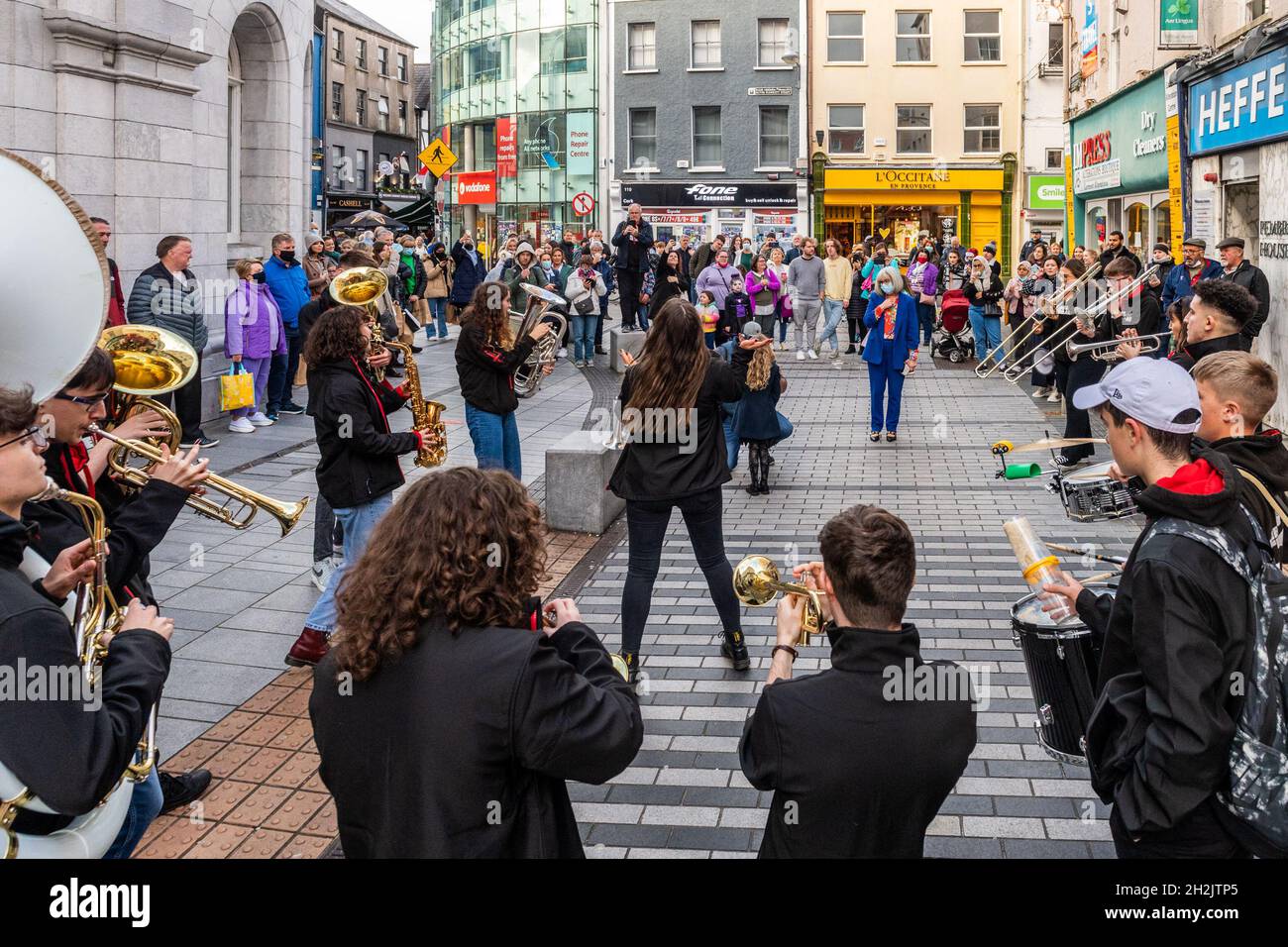 Cork, Ireland. 22nd Oct, 2021. The Cork Guinness Jazz Festival started  today. The jazz festival takes place in and around Cork and runs until  Monday 25th October. The 'Rebel Brass' band drew