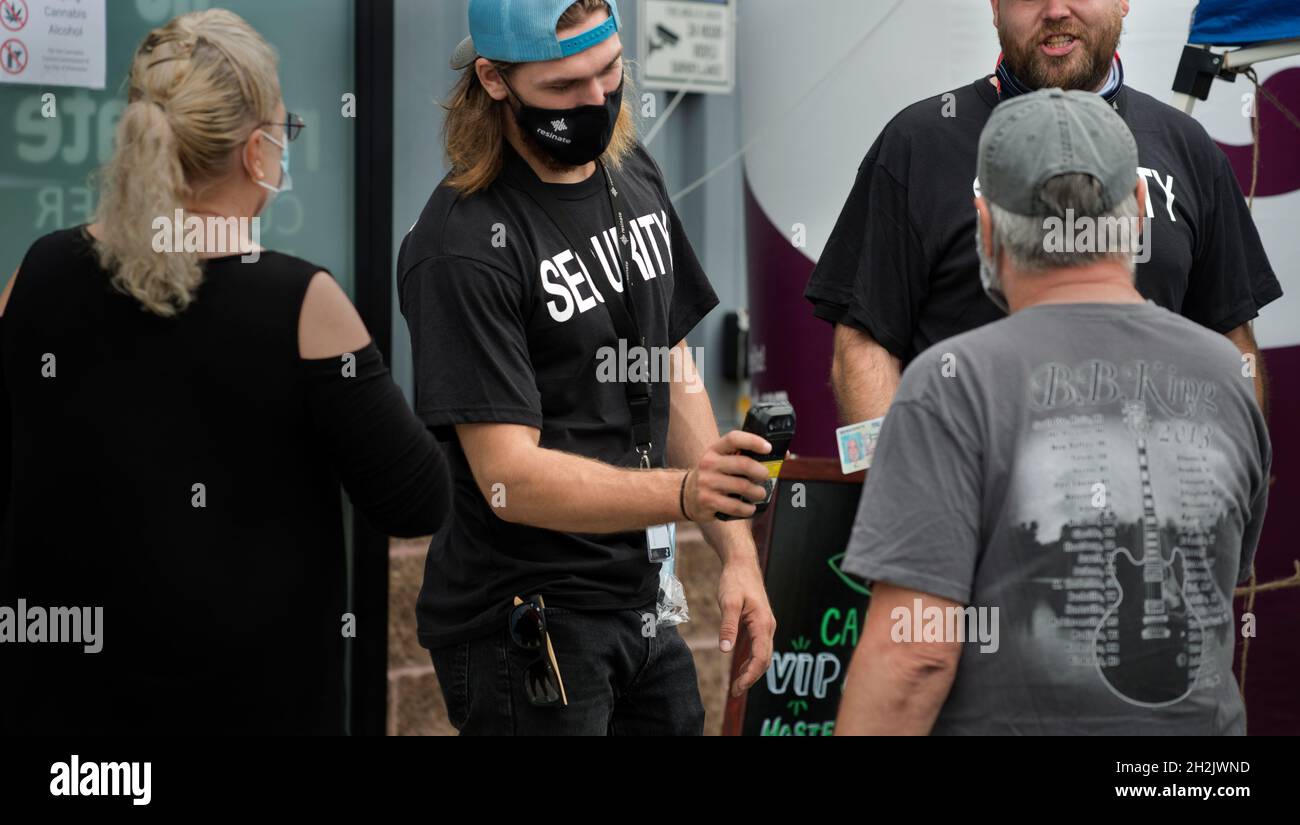 Cannabis Farmers Market, 16 Oct. 2021, Worcester, Massachusetts, USA.  Resinate, a Massachusetts Cannabis Dispensary with two retail locations in MA, held what they believe  to be the first in the United States “Cannabis Community Farmers Market” at their Worcester retail location. Stock Photo