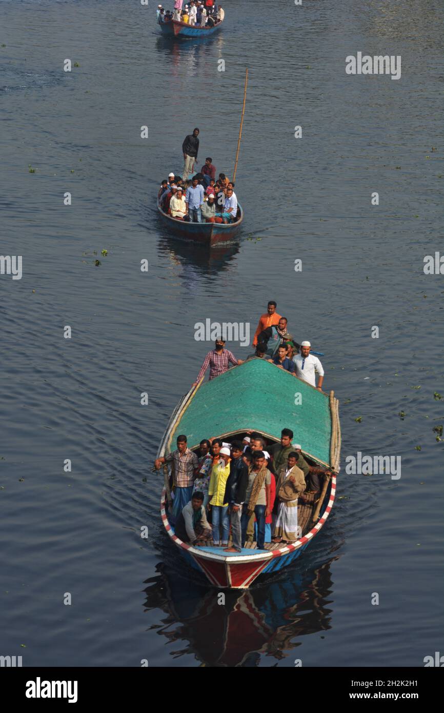 Bangladeshi river and boat Stock Photo