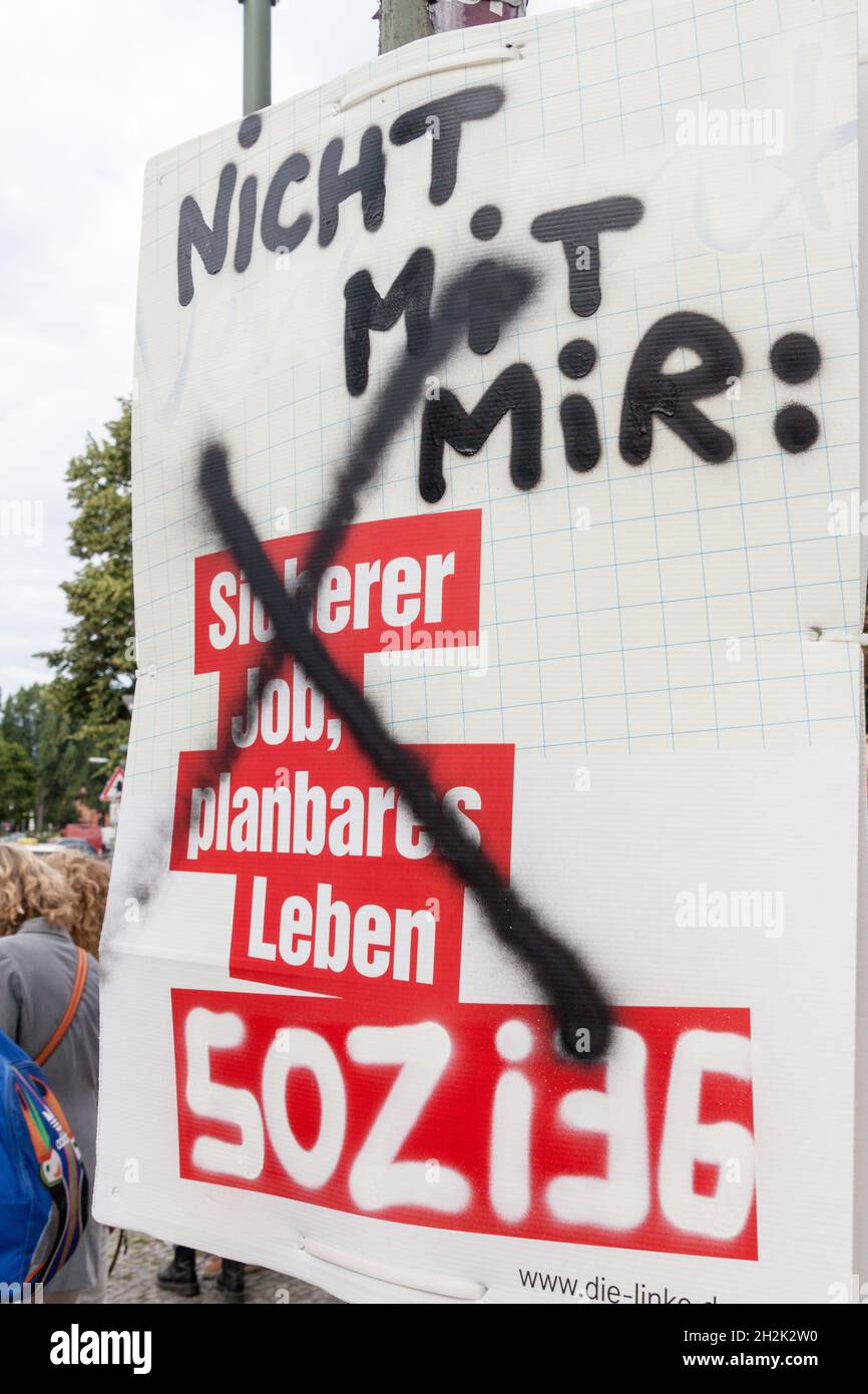 Die linke poster hi-res stock photography and images - Alamy