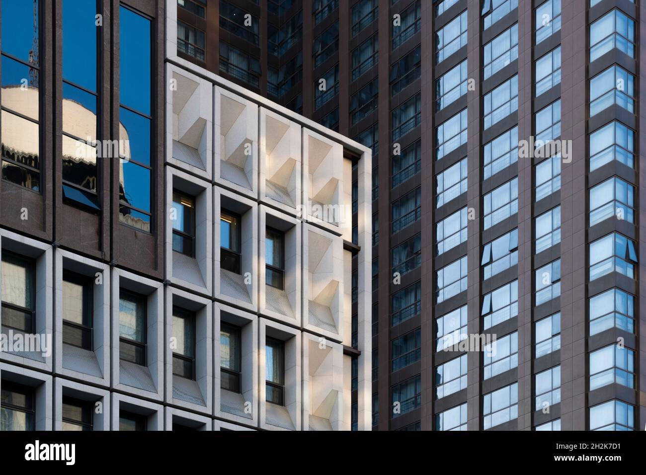 Windows office building against hi-res stock photography and images - Alamy
