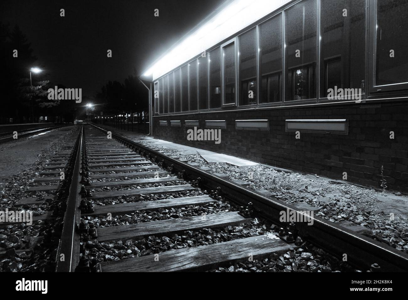 City night line railway hi-res stock photography and images - Alamy