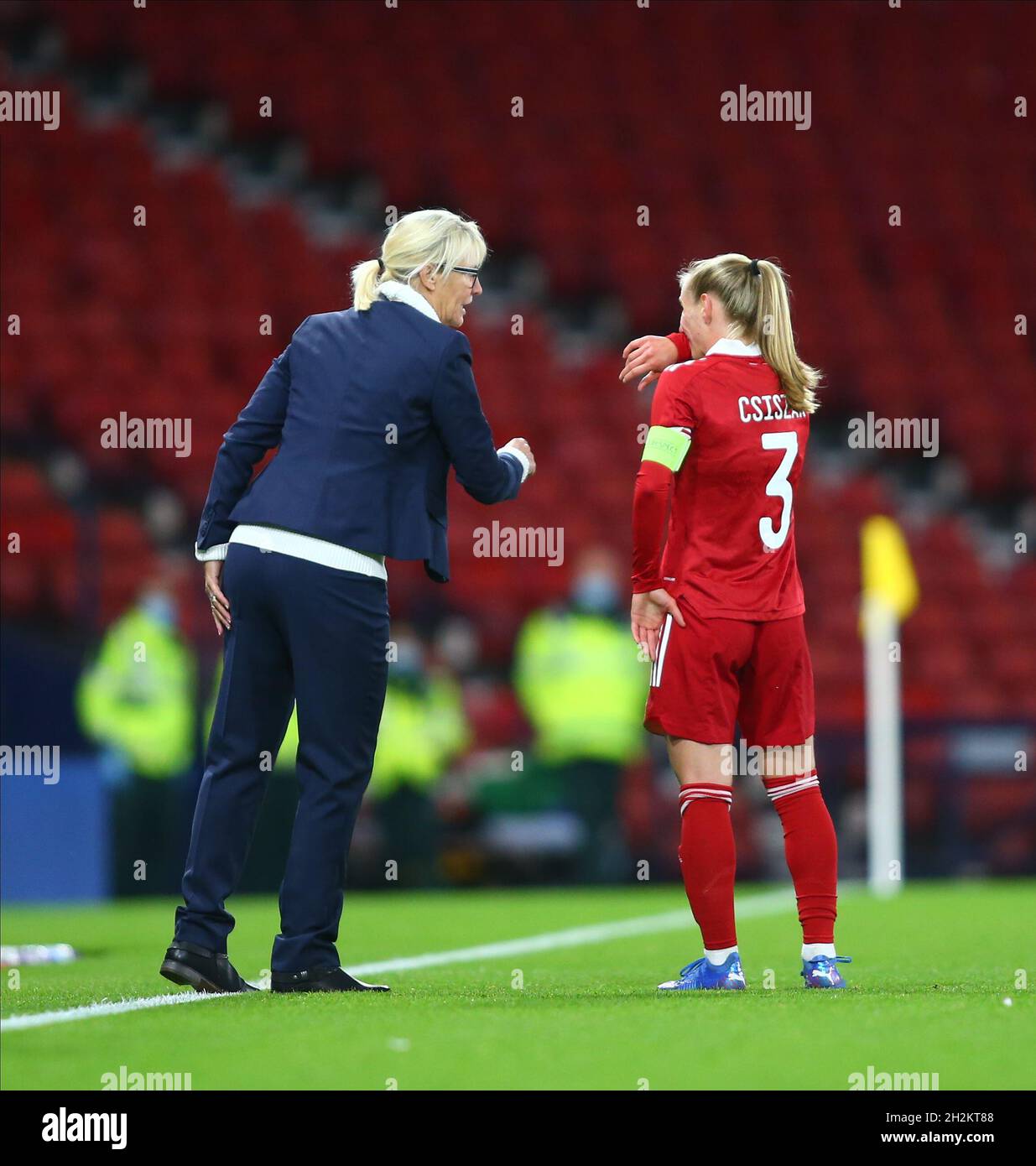 Hampden Park, Glasgow, UK. 22nd Oct, 2021. FIFA Womens World Cup football qualification, Scotland versus Hungary; Hungary Manager Margret Kratz gives instructions to Henrietta Csiszar of Hungary Credit: Action Plus Sports/Alamy Live News Stock Photo