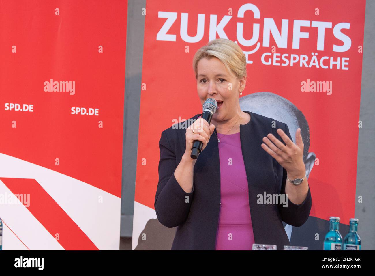 Franziska Giffey speaking at an election event at the Zenner Biergarten in Berlin in September 2021 Stock Photo