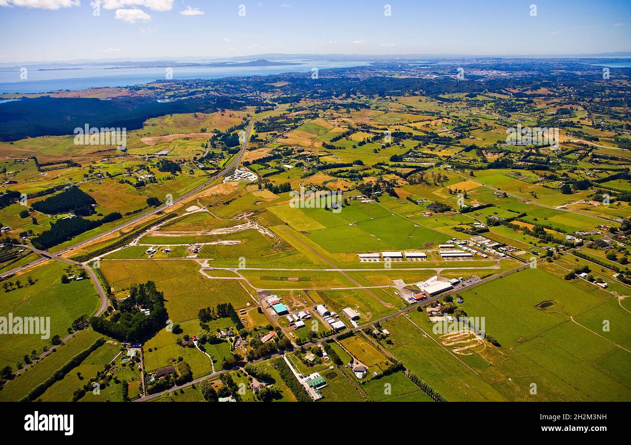AerialSilverdaleNorth Shore Airfield Stock Photo Alamy