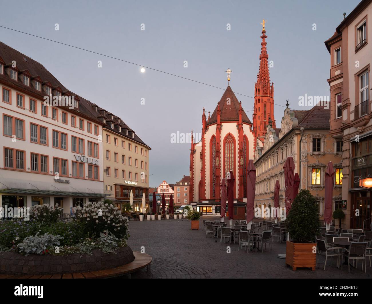 Wuerzburg, Germany - September 23 2021: Oberer Markt Square and Marienkapelle or Saint Mary's Chapel at Dawn Stock Photo